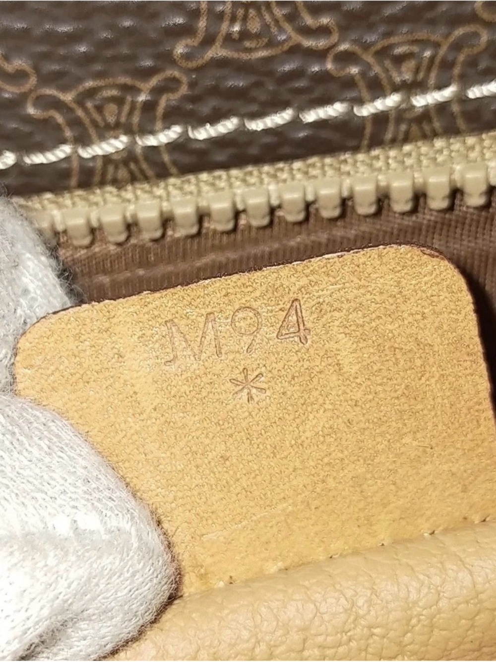 VTG Celine Macadam Pattern Buckle Snap Flap Shoulder Bag Leather Interior - Picture 12 of 13